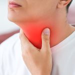 7 Tips Menghindari Infeksi Bakteri pada Tenggorokan