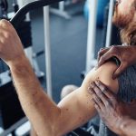 7 Tips Menghindari Cedera Tangan saat Berolahraga