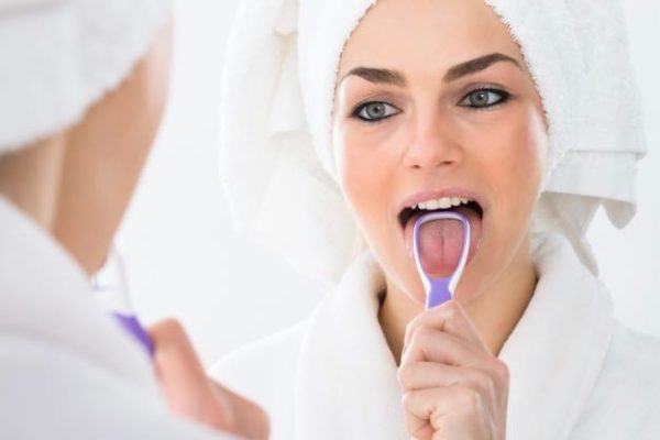 5 Kebiasaan Sehat Agar Lidah Tidak Cepat Rusak