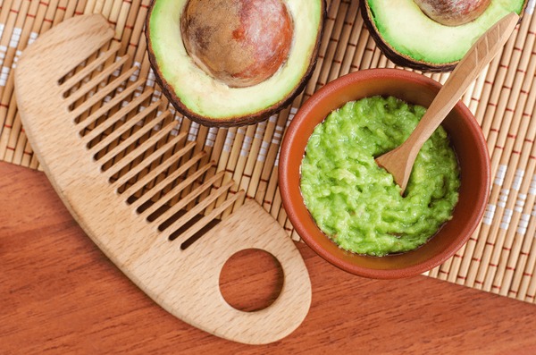 10 Masker Rambut dari Buah-Buahan yang Bisa Dicoba di Rumah