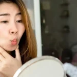 7 Jenis Olahraga Wajah yang Efektif Buat Dagu