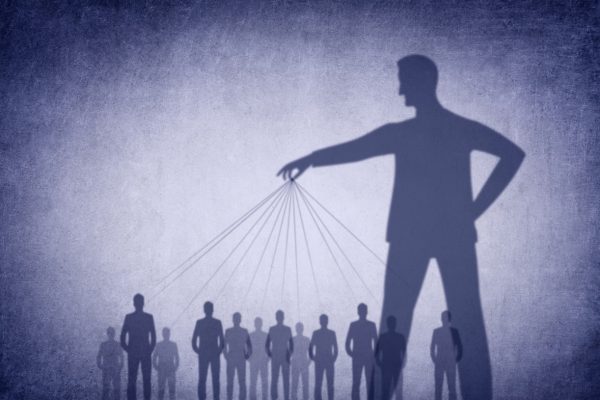 10 Langkah Membantu Korban Manipulasi Emosional 10 Langkah Membantu Korban Manipulasi Emosional
