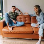 10 Saran Praktis Jika Kamu Tinggal Serumah dengan Orang Berkepribadian Antisosial