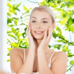 7 Tips Perawatan Wajah Sehabis Beraktivitas di Luar Ruangan
